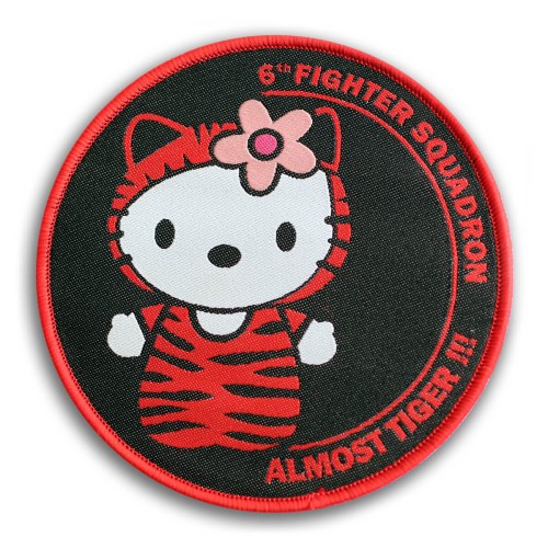 Hello Kity czarno czerwone.jpg