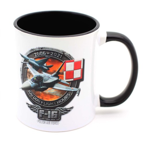 Kubek F-16