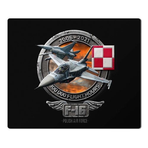 F-16 100 000 godzin na wprost