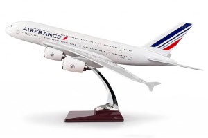 Model samolotu Airbus A380 w barwach linii Air France skala 1:150