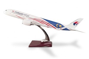 Model samolotu Airbus A350 Malaysia Airlines skala 1:150