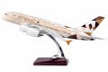 Etihad Airways widok z boku